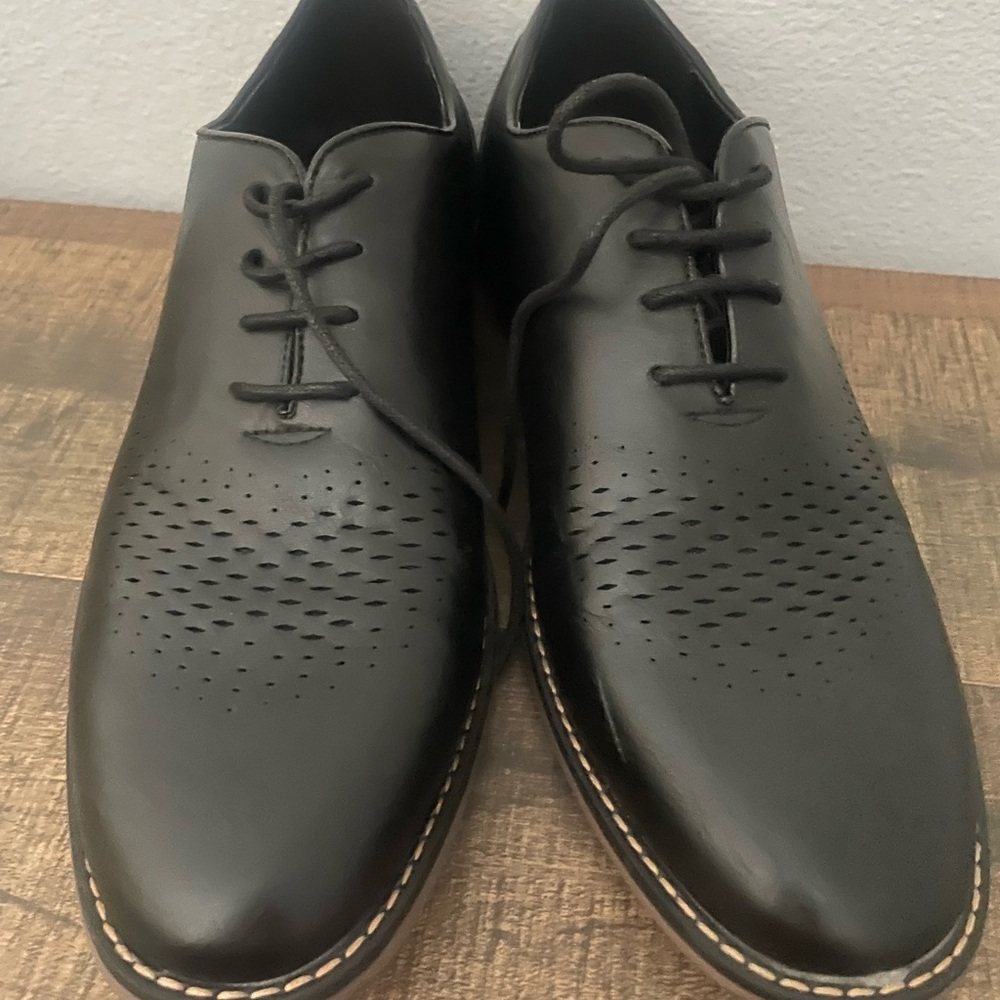 Perry Ellis - Picture 4 of 4